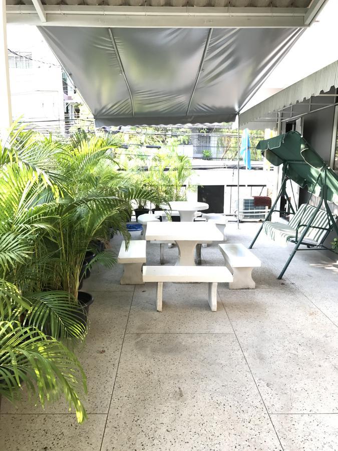 Add Home Hostel Vipavadee 42 Bangkok Eksteriør bilde